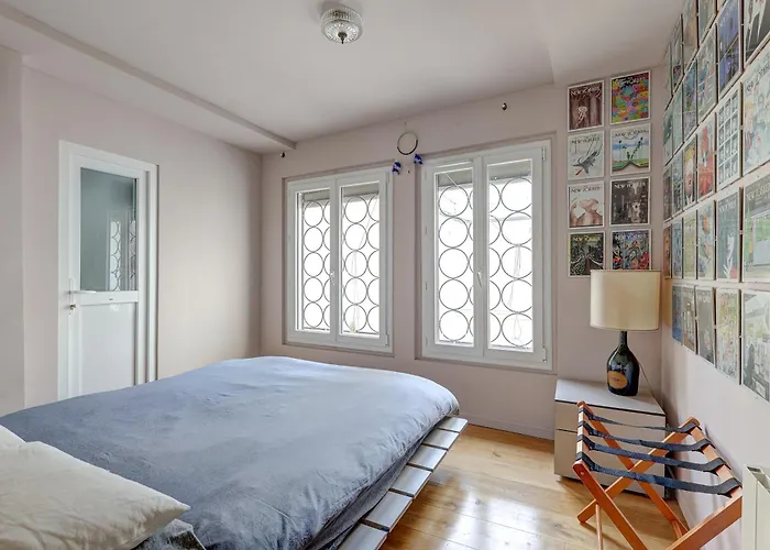 Pretty Parisian Penthouse